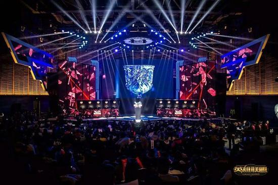 尤其在第二 尤其在第二